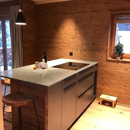 Iris - Ferien Mit Alpenchic-ambiente Lägenhet *